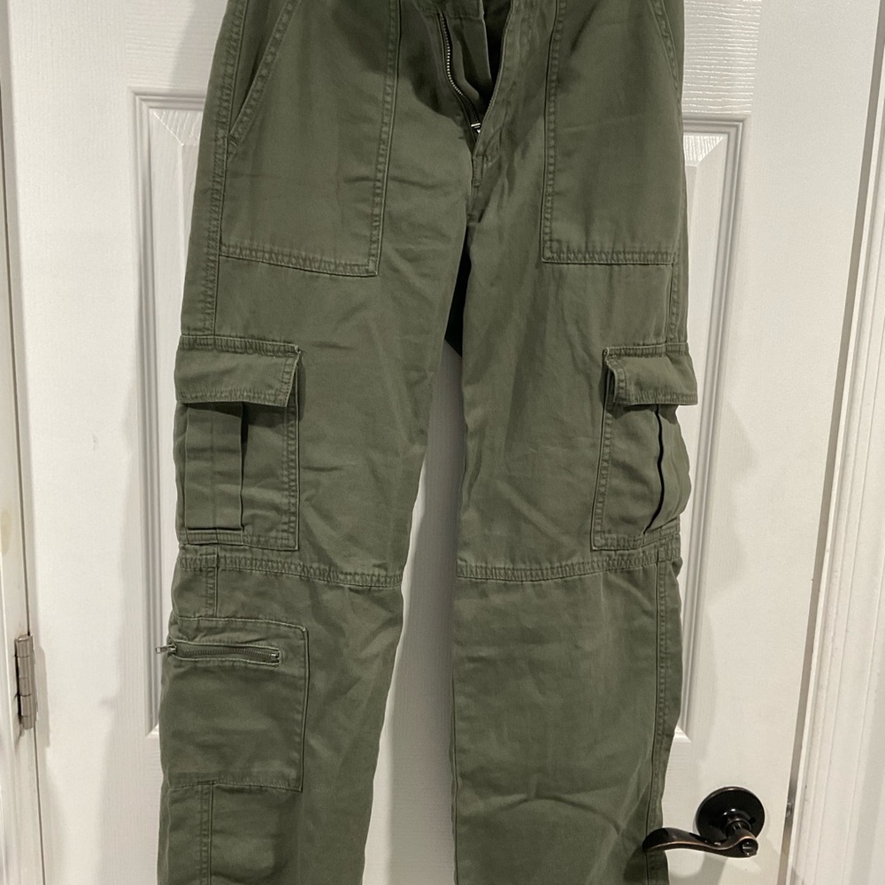 Women’s Cargo Pants